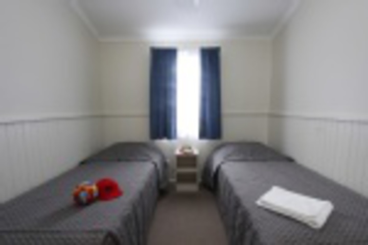 Room 185 of 324