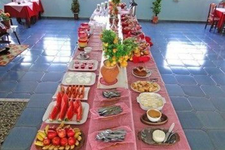 Dining 6 of 35