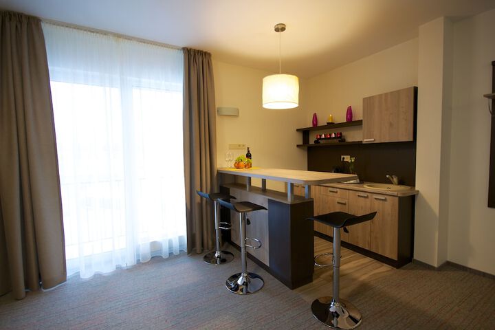 Room 25 of 50