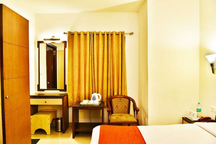 Room 18 of 29