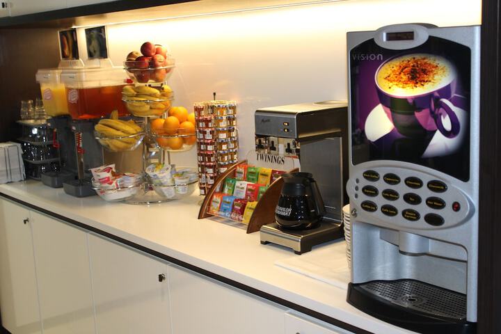 Breakfast/Coffee Service 78 of 109