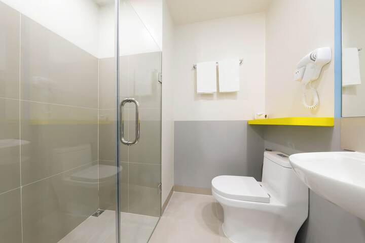 Room 16 of 22
