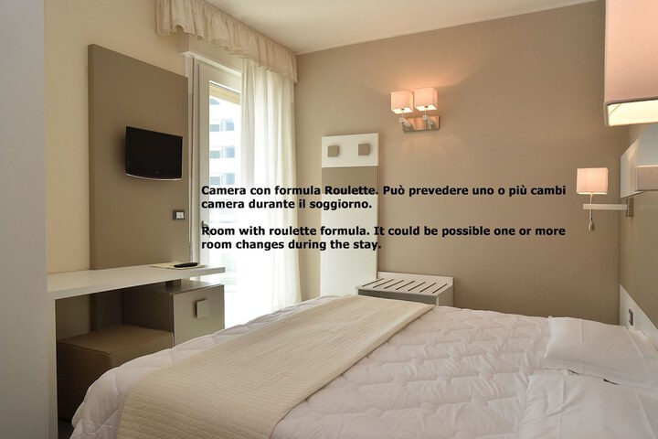 Room 22 of 115