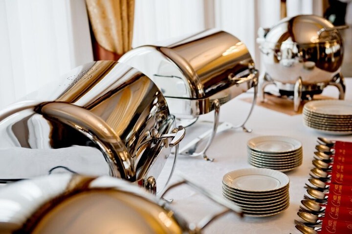 Dining 36 of 51