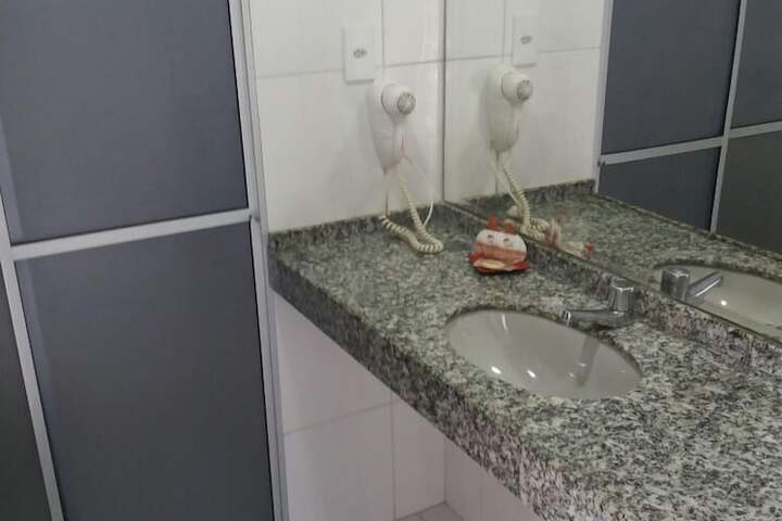 Room 15 of 24