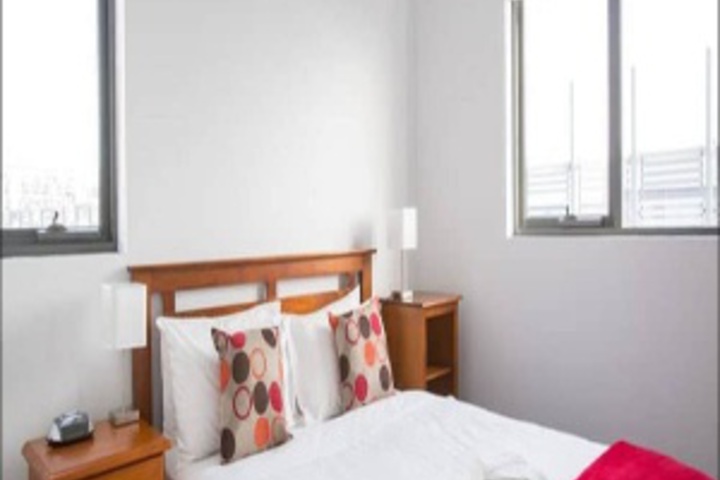 Room 105 of 288