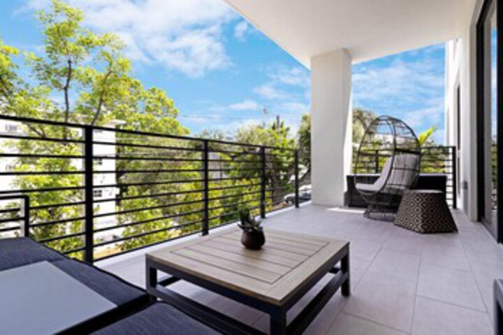 Terrace/Patio 12 of 188