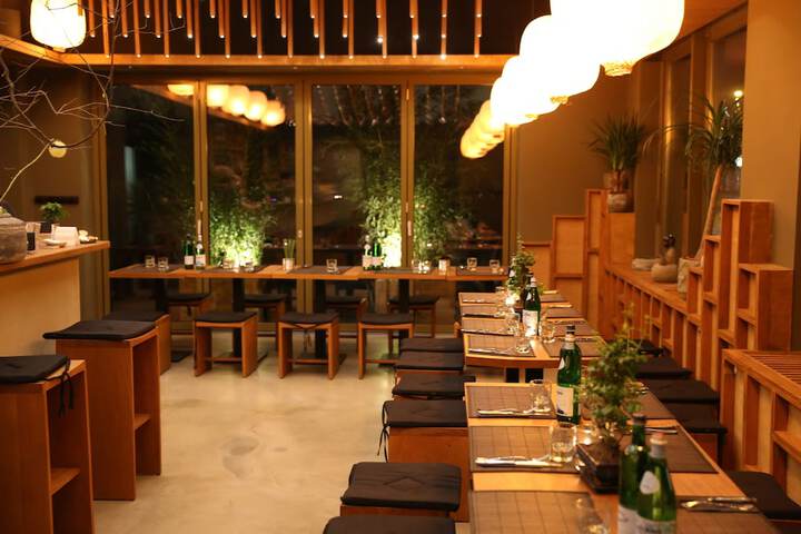 Dining Photos