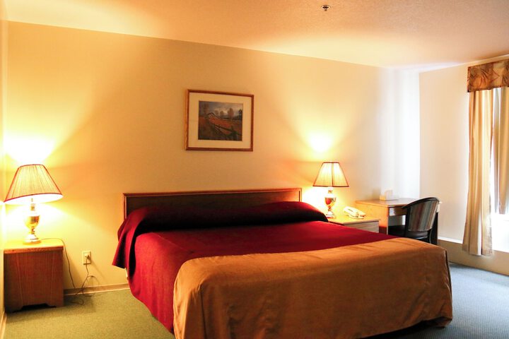 Room 5 of 7