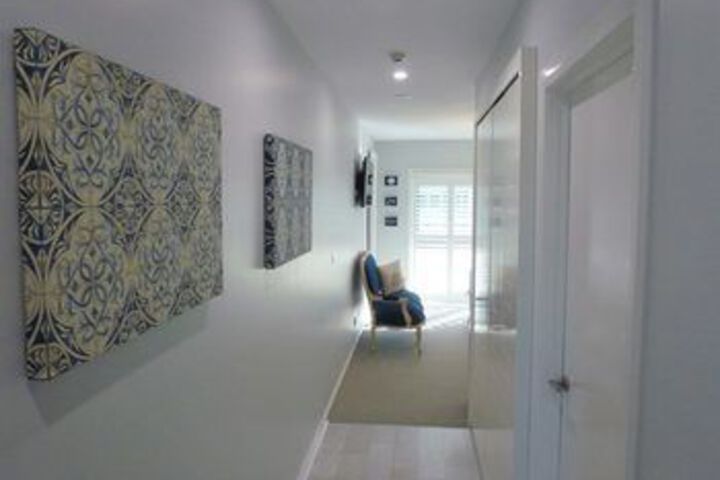 Ballroom/Hall 13 of 25