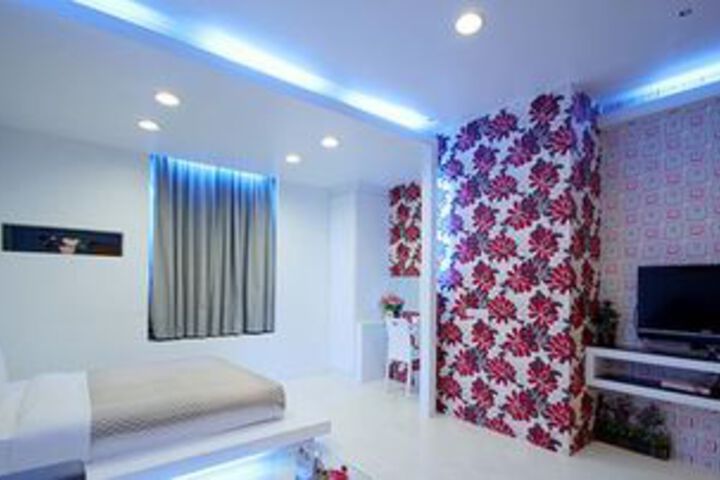 Room 60 of 89