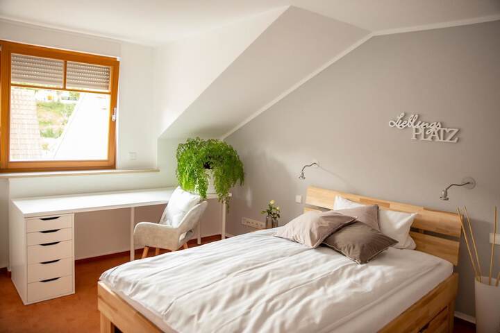 Room 6 of 50
