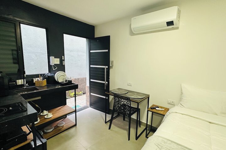 Room 2 of 55