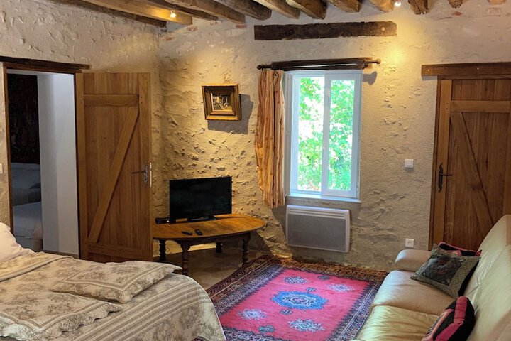 Room 25 of 145