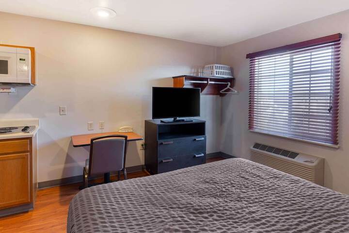 Studio with Double Bed (12 of 16)