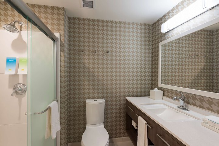 Bathroom shower
