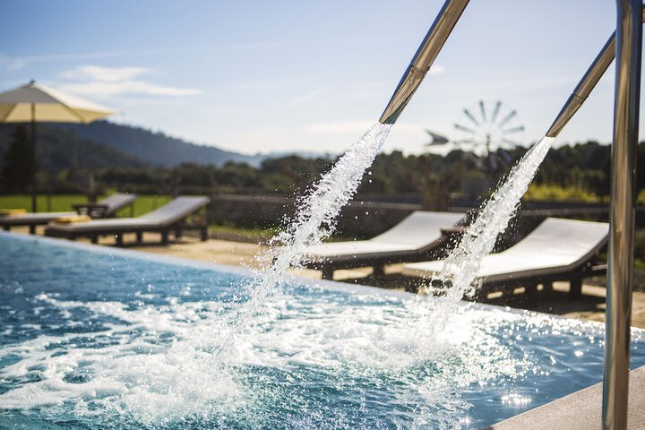 Pool 46 of 103