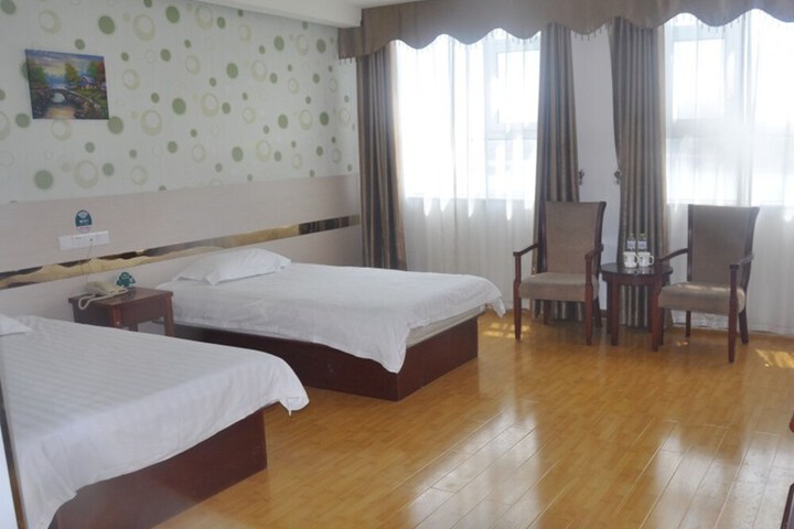 Room 7 of 31