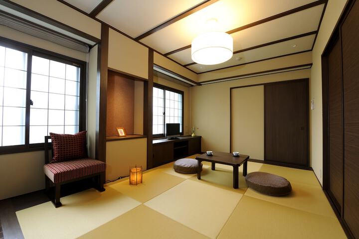 Room 15 of 57