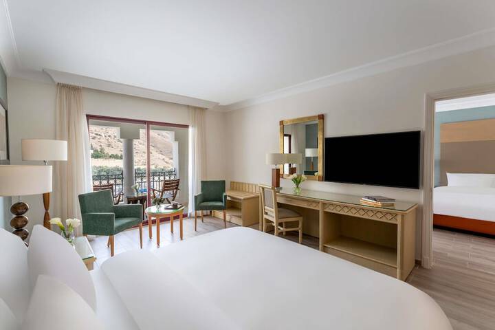 Room 39 of 195