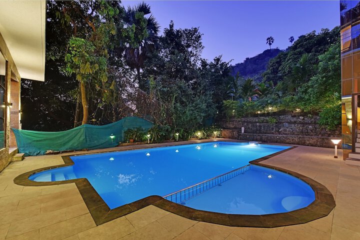 Pool 46 of 101