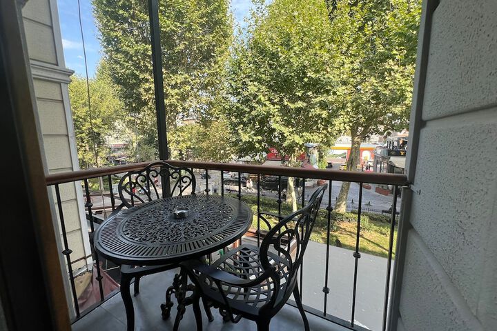 Terrace/Patio 8 of 19