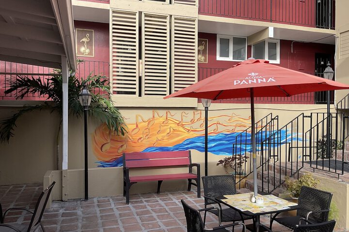 Breakfast/Coffee Service 74 of 88