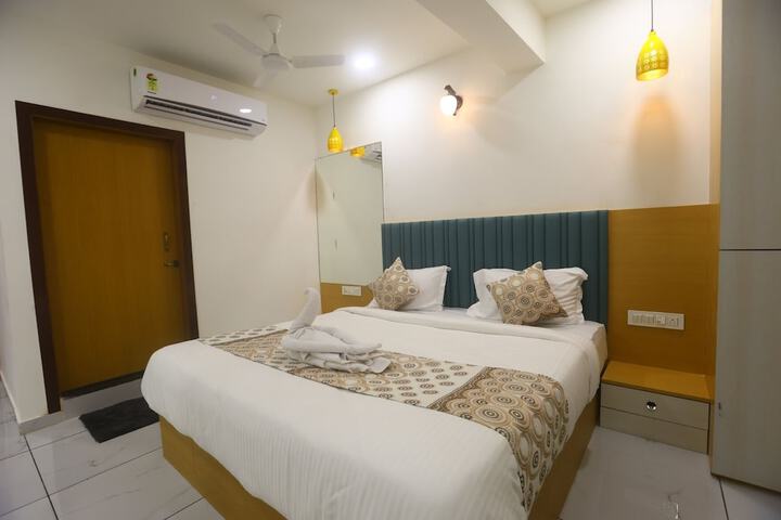 Room 57 of 68