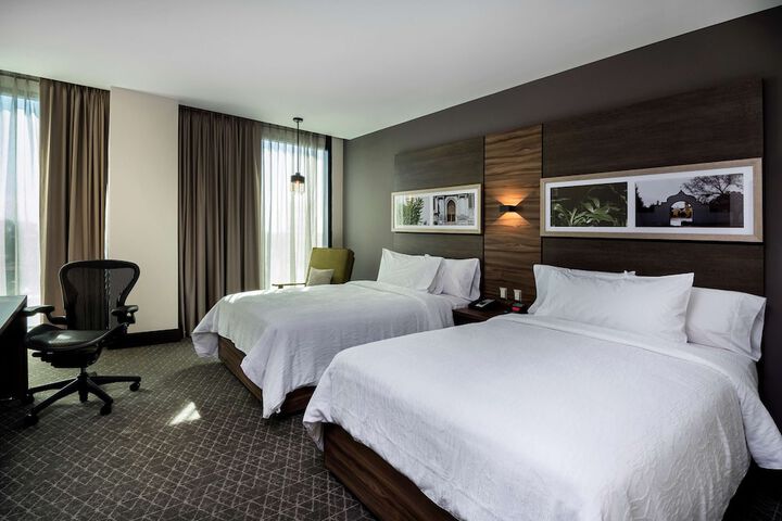 Room 15 of 103