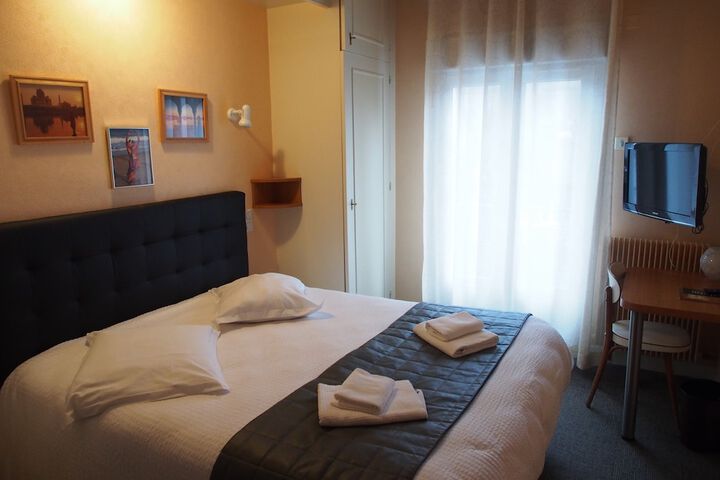 Room 25 of 62