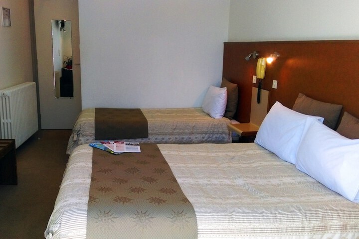 Room 17 of 58