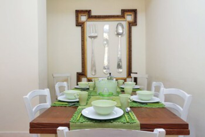 Room 45 of 166
