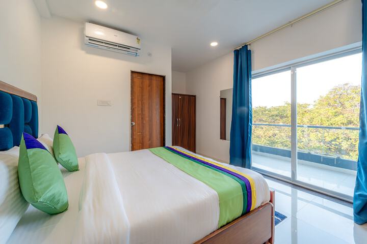 Room 15 of 47