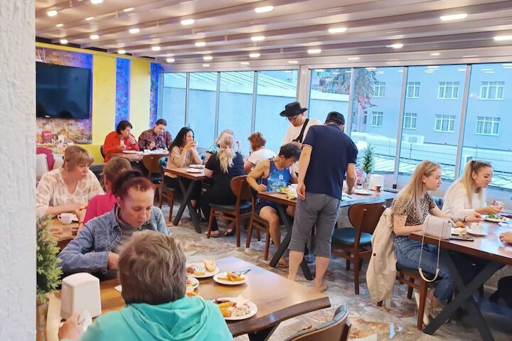 Dining 106 of 121