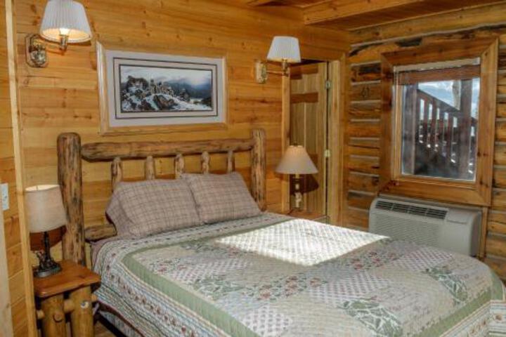 Jackson Hole Adventure Townhouse in Jackson, WY