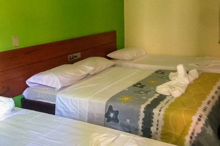 Room 8 of 27