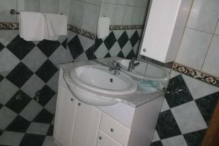 Room 46 of 54