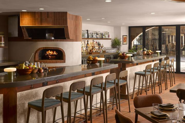 Poolside bar