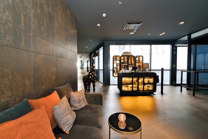 Lobby Photo