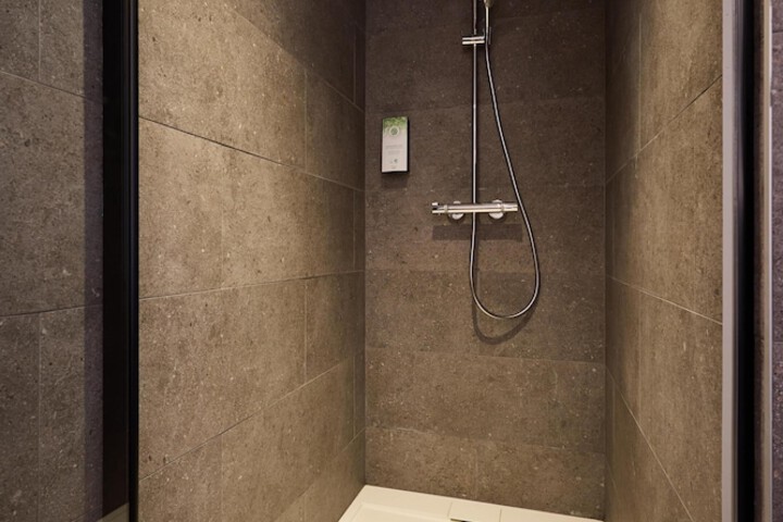 Bath Interior
