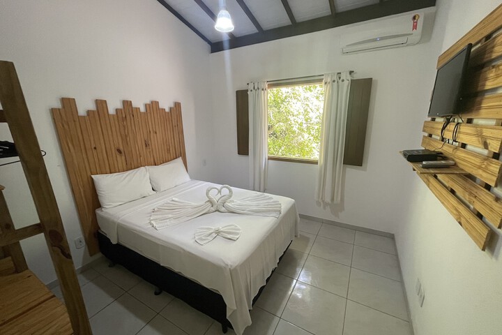 Room 14 of 106