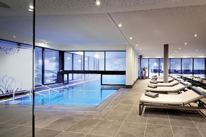 Pool 36 of 79