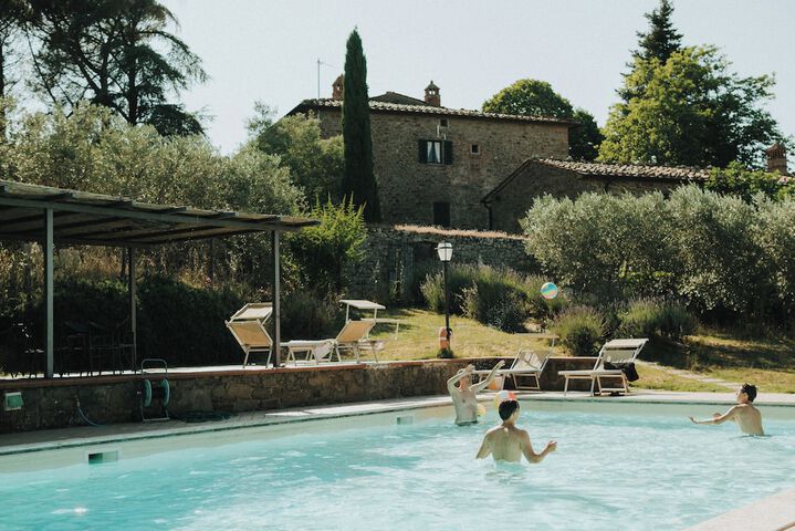 Pool 91 of 148