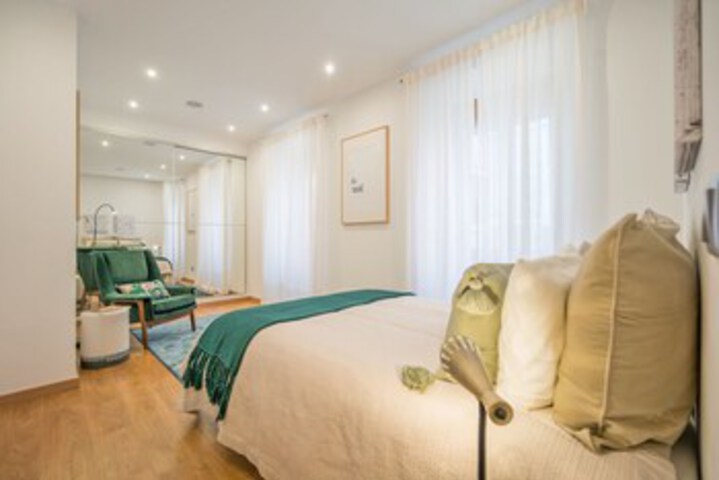 Room 45 of 60
