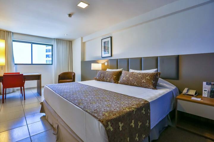 Room 10 of 130