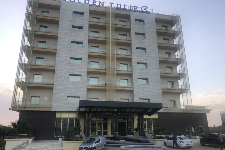 Hotel 71 of 72