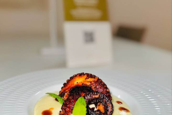 Dining 113 of 139