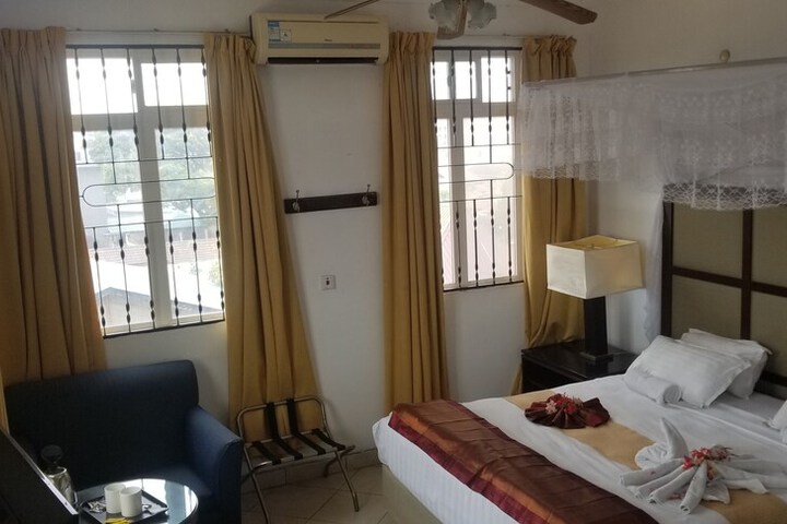 Room 16 of 63