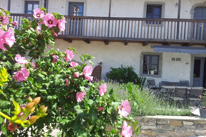 Hotel Exterior 35 of 41