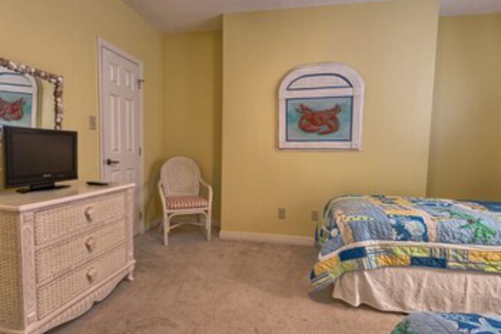 Room 146 of 148